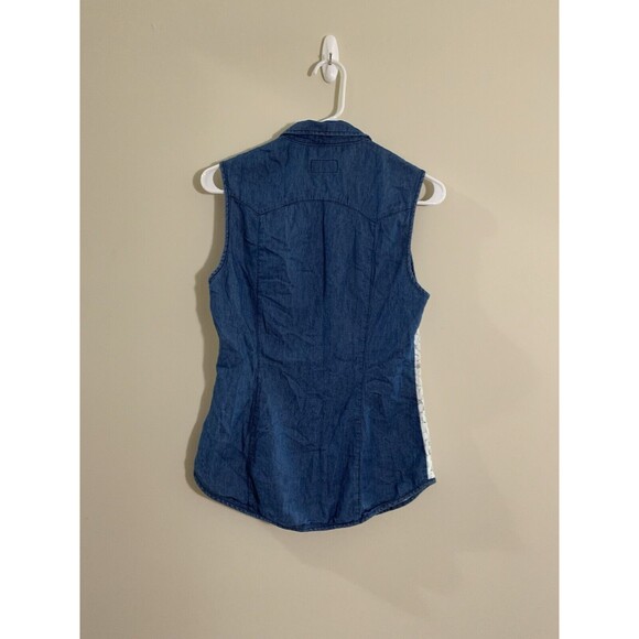 CI SONO Denim Collection Blue Snap Front Sleeveless Top Size M 100% Cotton Lace - Picture 6 of 6